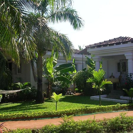 Villa Marigold Cavelossim Bagian luar foto