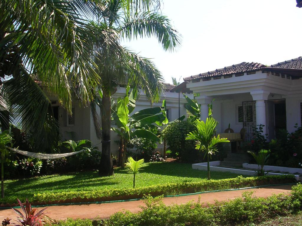 Villa Marigold Cavelossim Bagian luar foto